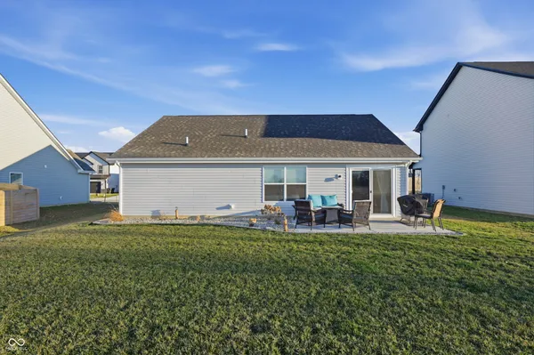 $295,900 | 1722 Fair Weather Drive, Pendleton, IN 46064