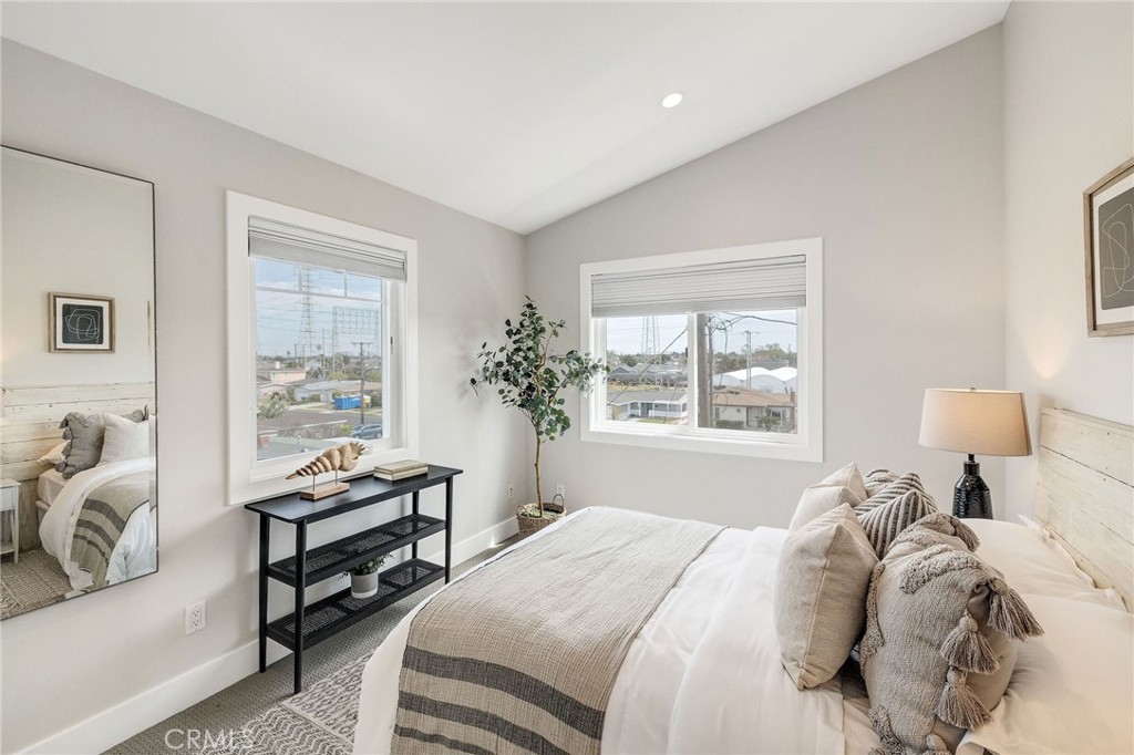 17512 Van Ness Avenue Torrance, CA 90504 - Photo 21 of 41 a bedroom with a bed and a window
