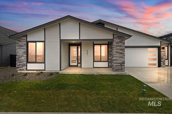 $699,900 | 967 West Malbar Street, Meridian, ID 83646