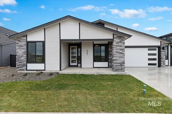 $699,900 | 967 West Malbar Street, Meridian, ID 83646