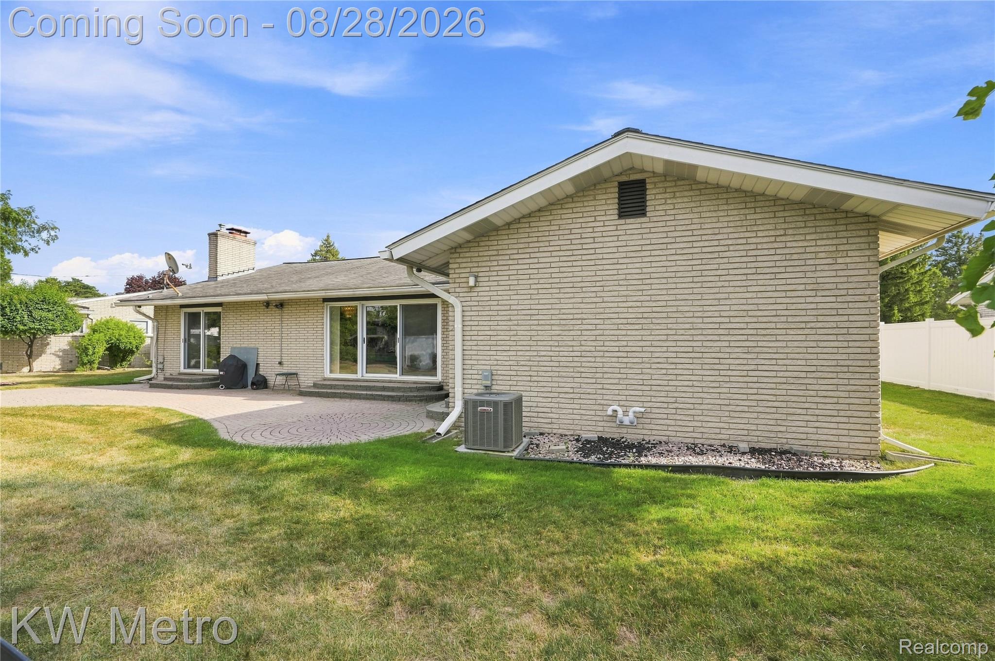 17700 Adrian Road Southfield, MI 48075 - Photo 17 of 24 Brick exterior with an A-frame roof