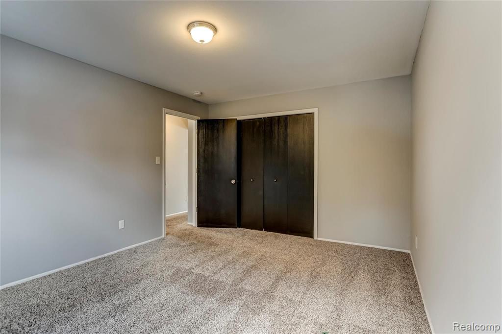 2157 Decker Road, Unit 13 Walled Lake, MI 48390 - Photo 12 of 14