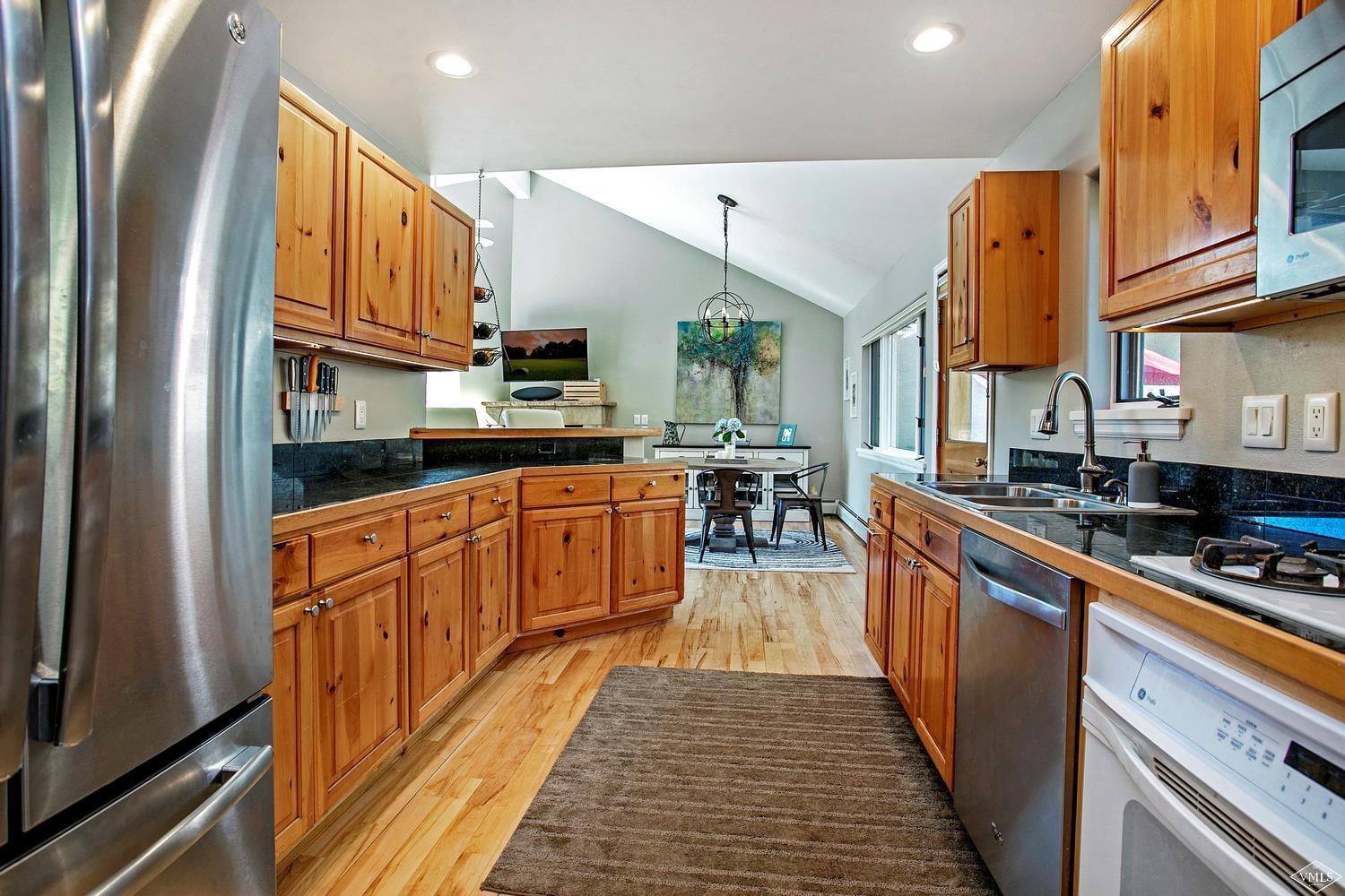 2511 Old Trail Road, Unit B Avon, CO 81620 - Photo 9 of 24 Additional Photo