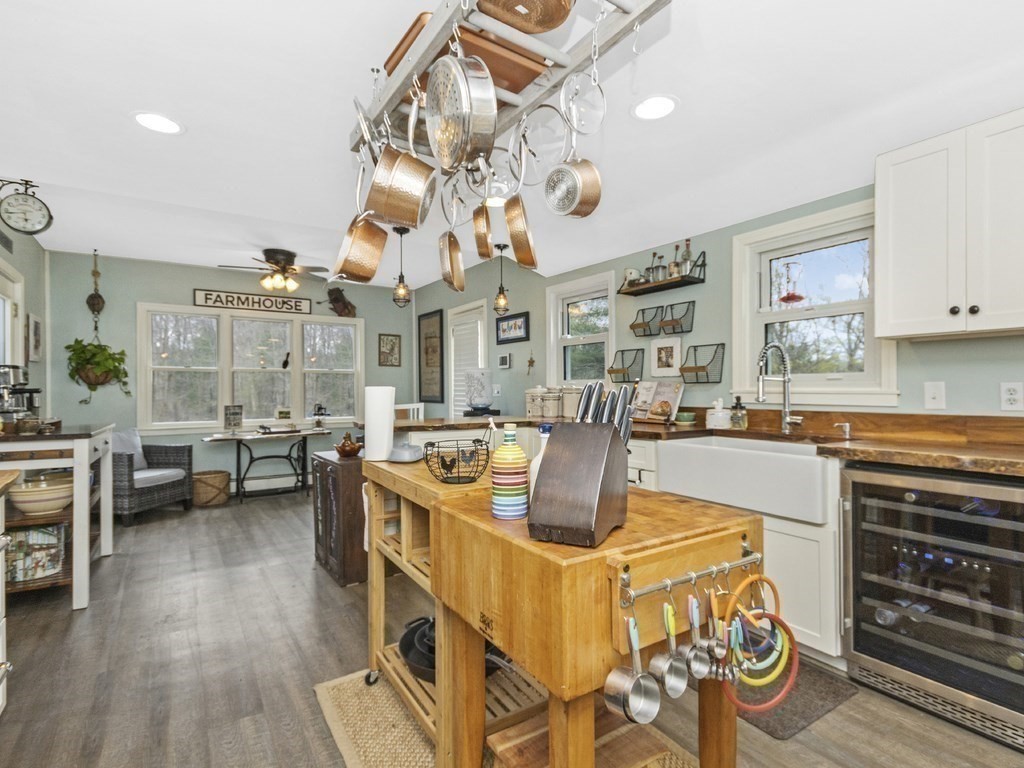 4 Walsh Road Holbrook, MA 02343 - Photo 6 of 29 Gallery Image 6