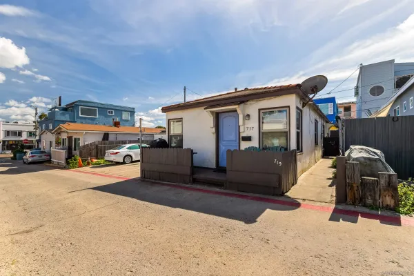 $1,550,000 | 717-19 San Jose Place, San Diego, CA 92109