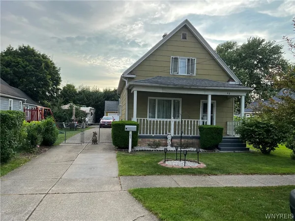 $194,900 | 68 Garland Avenue, Cheektowaga, NY 14206