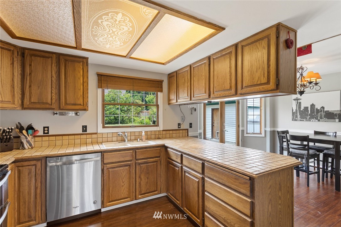 3109 165th Place Southeast Bothell, WA 98012 - Photo 13 of 30 Gallery Image 13