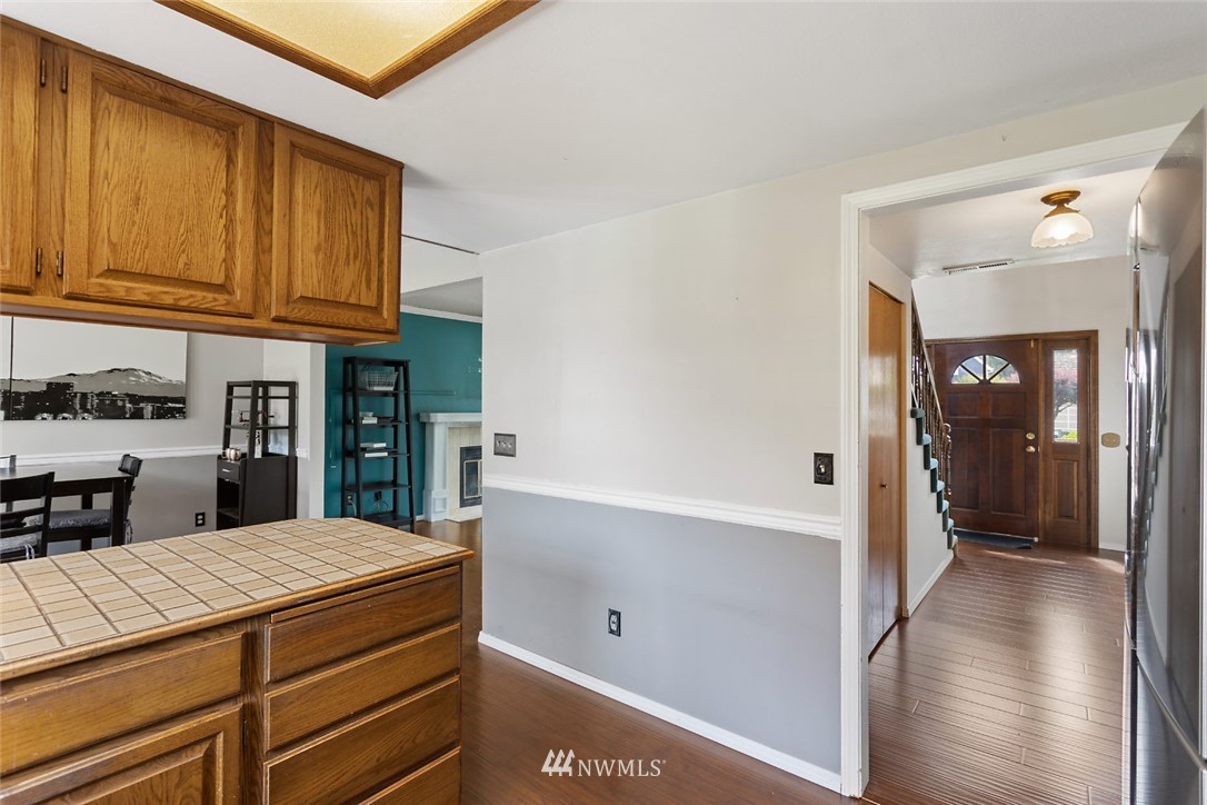 3109 165th Place Southeast Bothell, WA 98012 - Photo 14 of 30 Gallery Image 14
