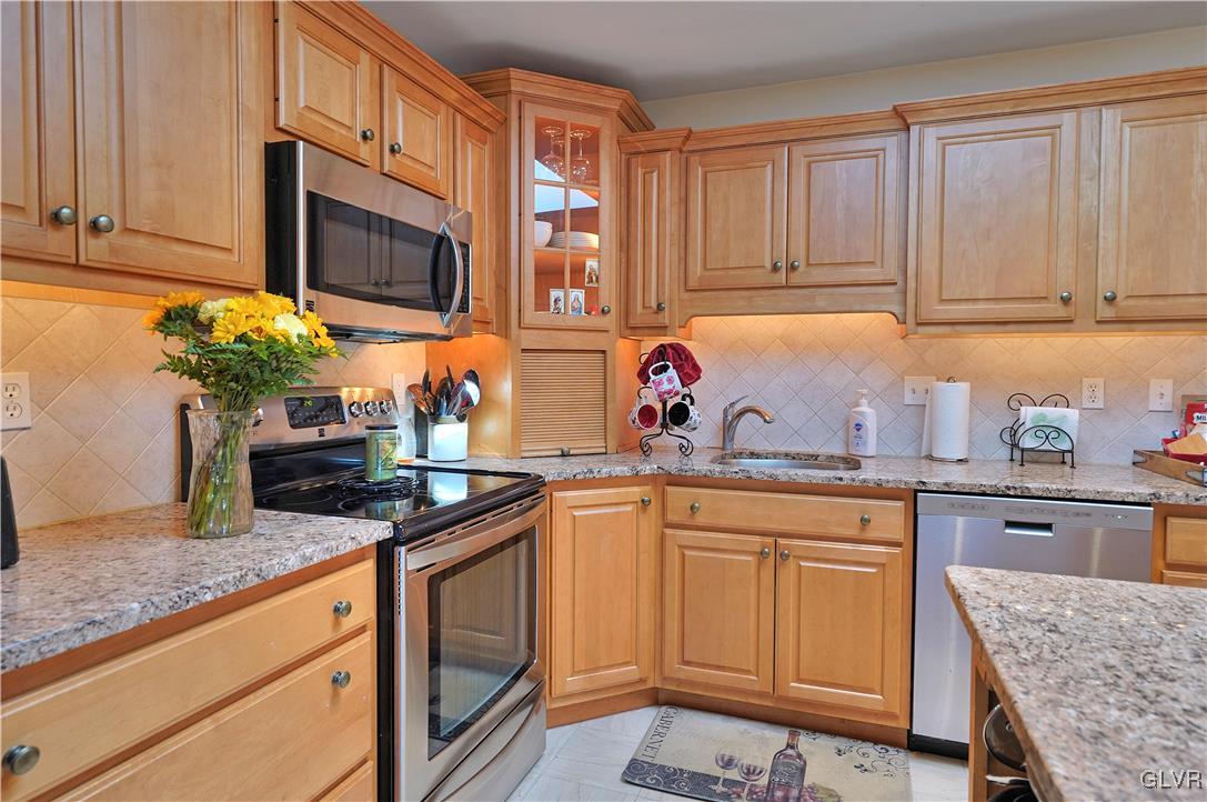 518 Bauer Road Bath, PA 18014 - Photo 11 of 50