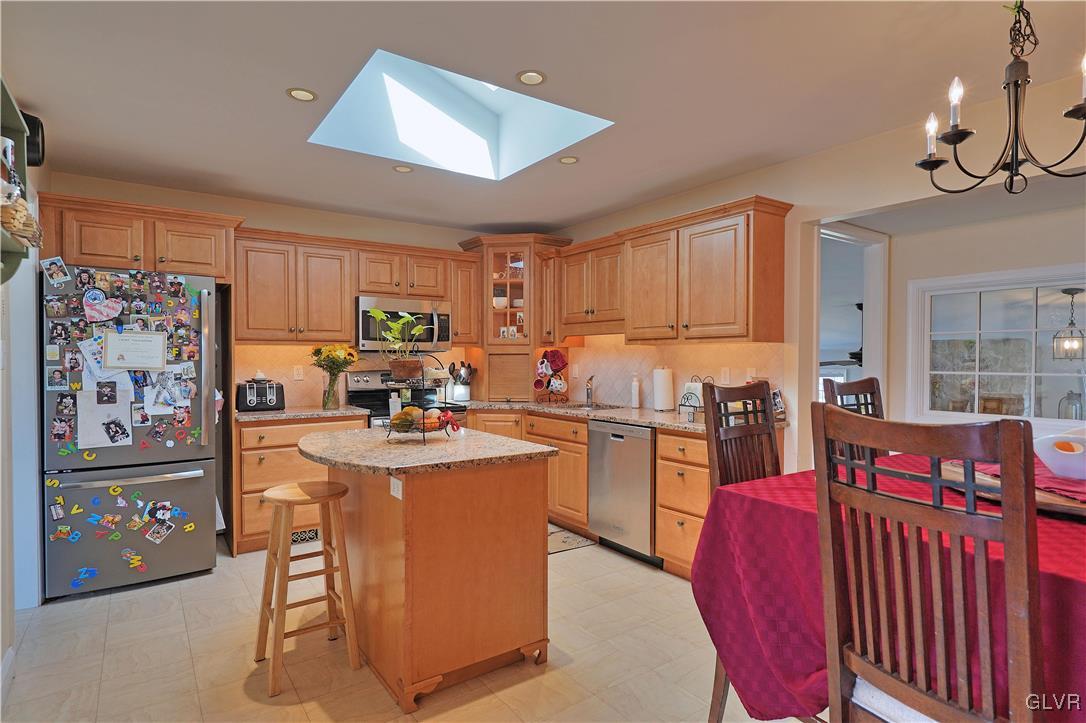 518 Bauer Road Bath, PA 18014 - Photo 14 of 50