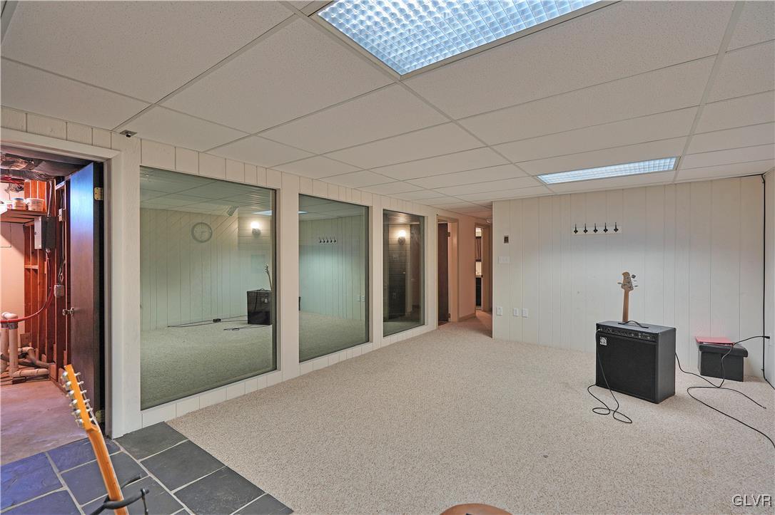 518 Bauer Road Bath, PA 18014 - Photo 38 of 50