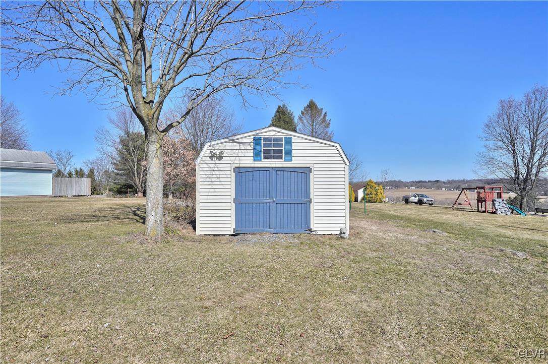 518 Bauer Road Bath, PA 18014 - Photo 48 of 50