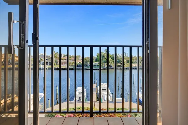 $8,500 | 270 Captains Walk, Unit 310, Delray Beach, FL 33483