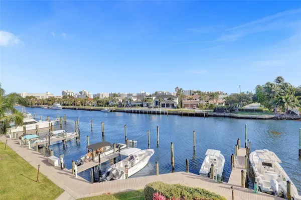 $8,500 | 270 Captains Walk, Unit 310, Delray Beach, FL 33483