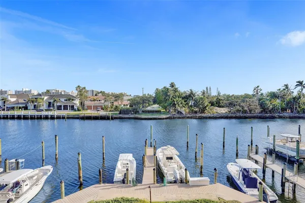 $8,500 | 270 Captains Walk, Unit 310, Delray Beach, FL 33483