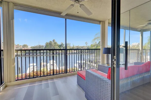 $8,500 | 270 Captains Walk, Unit 310, Delray Beach, FL 33483