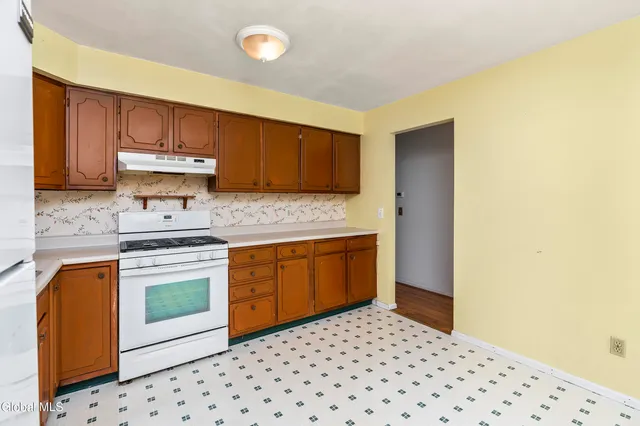 $249,700 | 188 Tampa Avenue, Albany, NY 12208