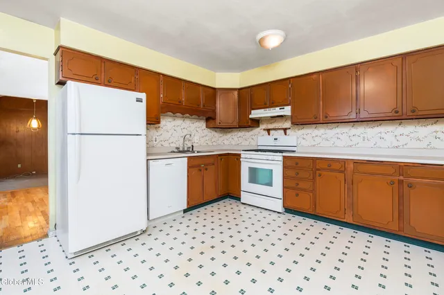 $249,700 | 188 Tampa Avenue, Albany, NY 12208