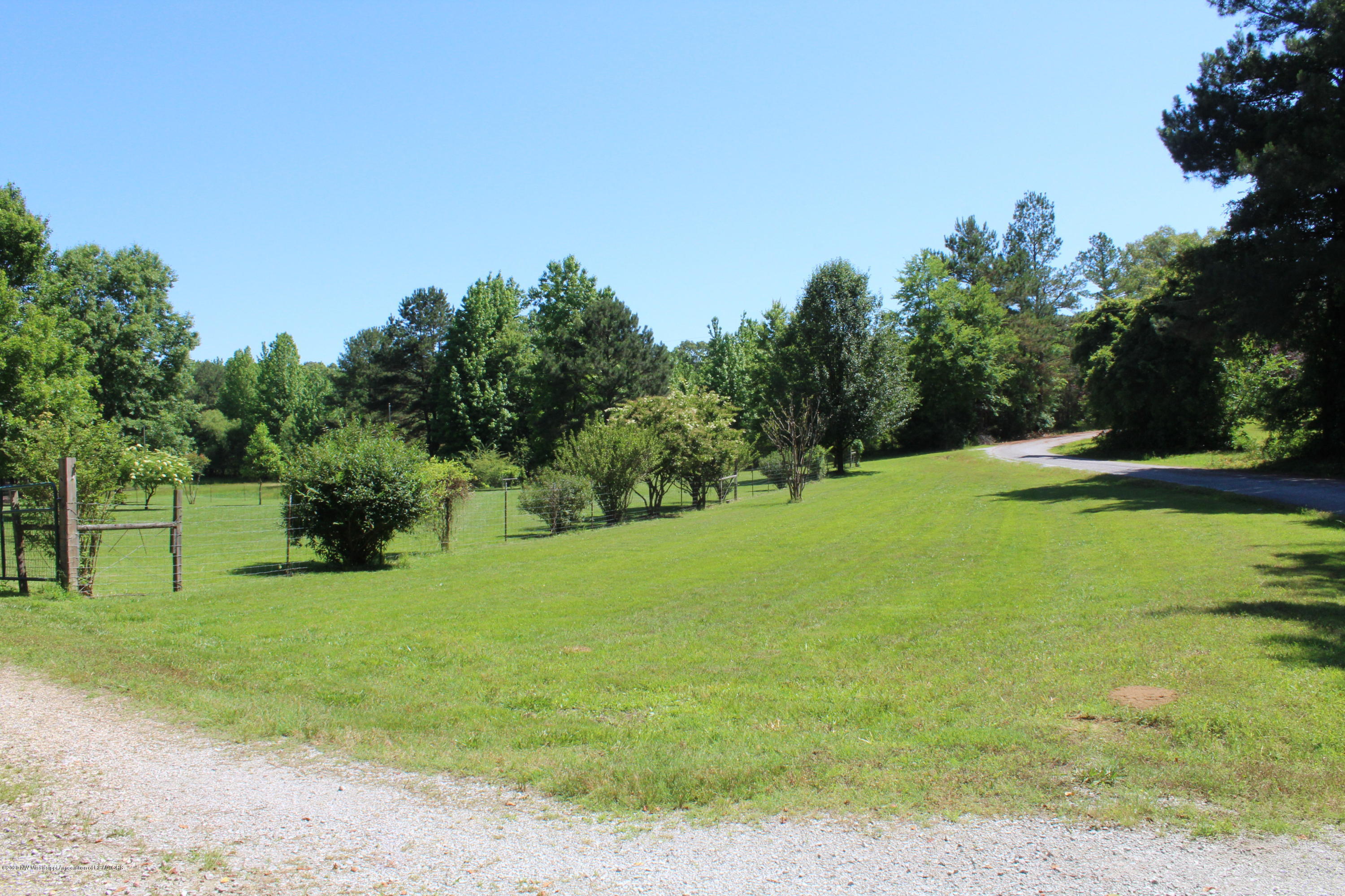 364 Burton Road Holly Springs, MS 38635 - Photo 29 of 35 89E69E30-440E-42C4-9372-528FAC2AF927