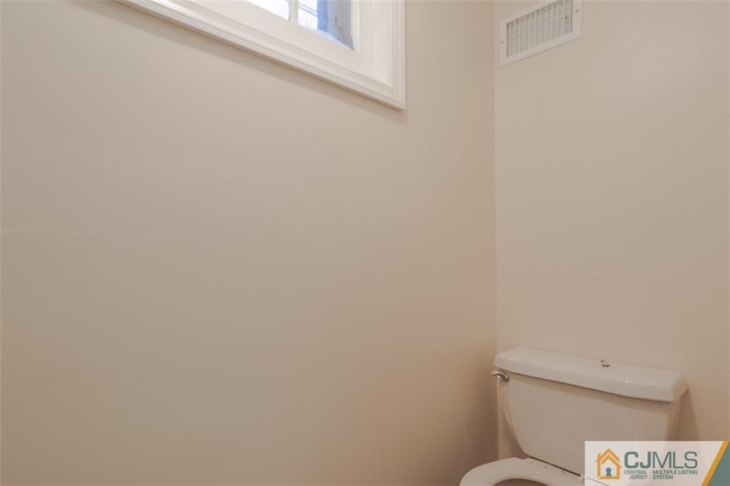 59 Harmon Road Edison, NJ 08837 - Photo 25 of 32