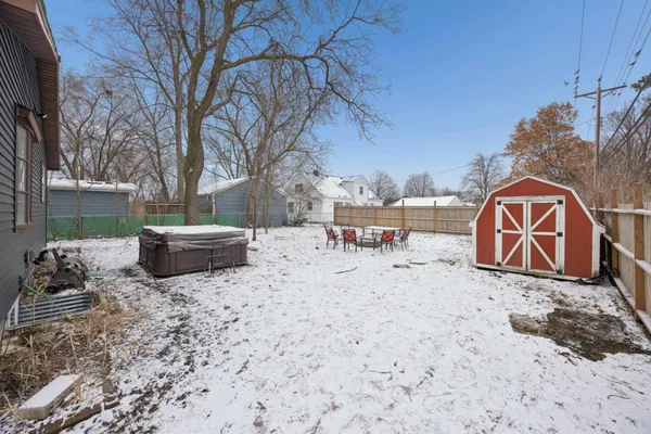 $309,900 | 416 East Broadway, Osseo, MN 55369