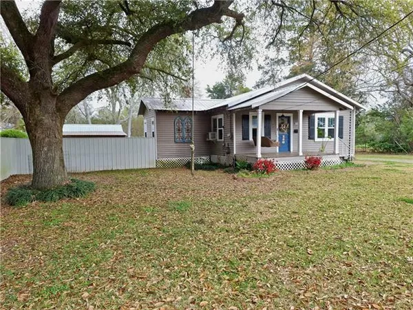 $159,900 | 124 Market Street, Marksville, LA 71351