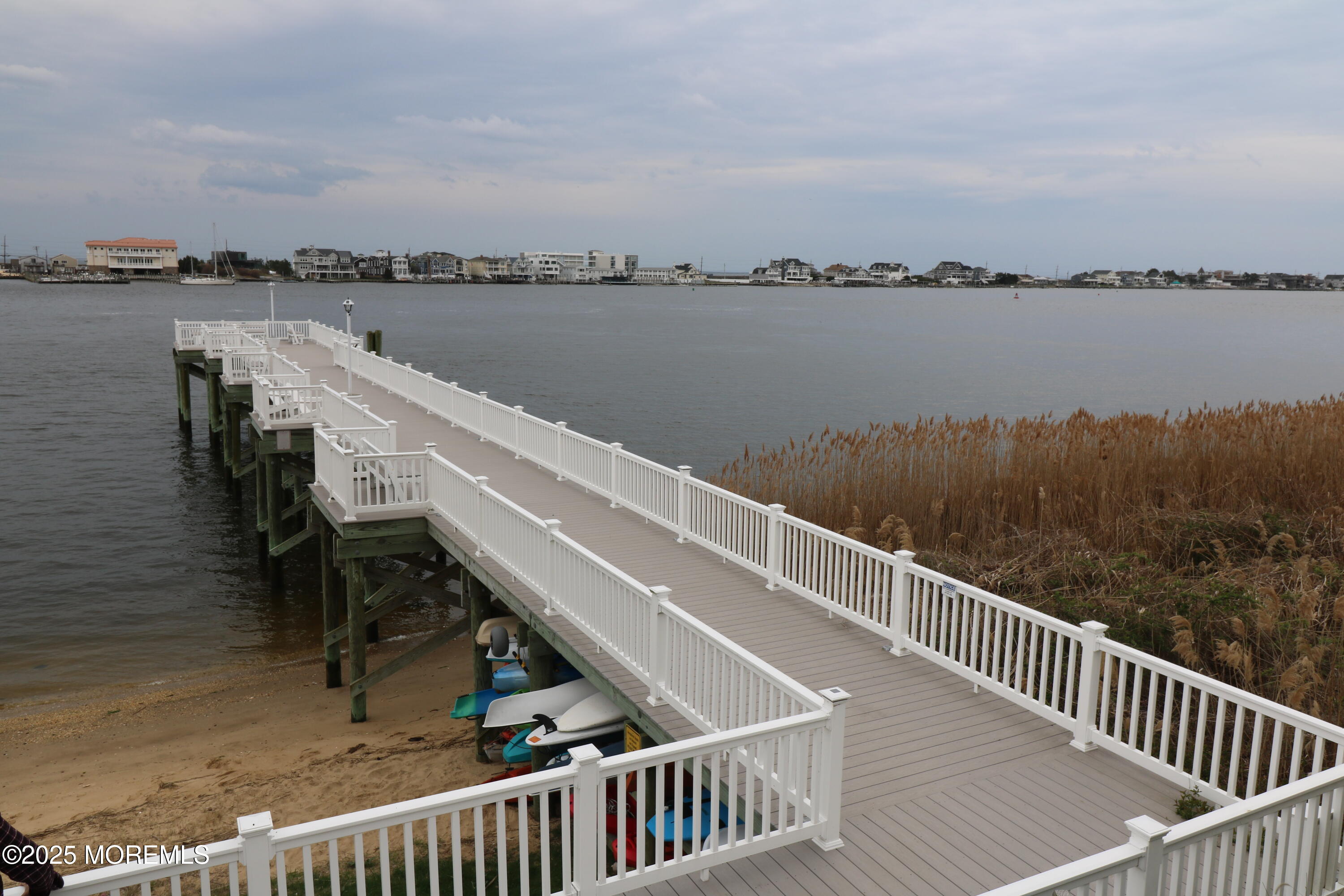 200 Portland Road, Unit E23 Highlands, NJ 07732 - Photo 32 of 33 a view of a balcony with lake view