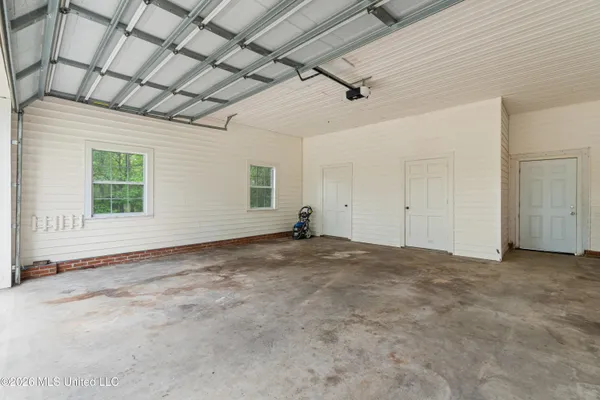 $474,900 | 2 Village Lane, Hattiesburg, MS 39402