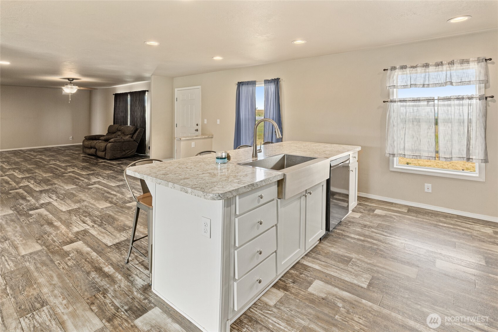 261 Flying Rock Road Ellensburg, WA 98926 - Photo 7 of 32