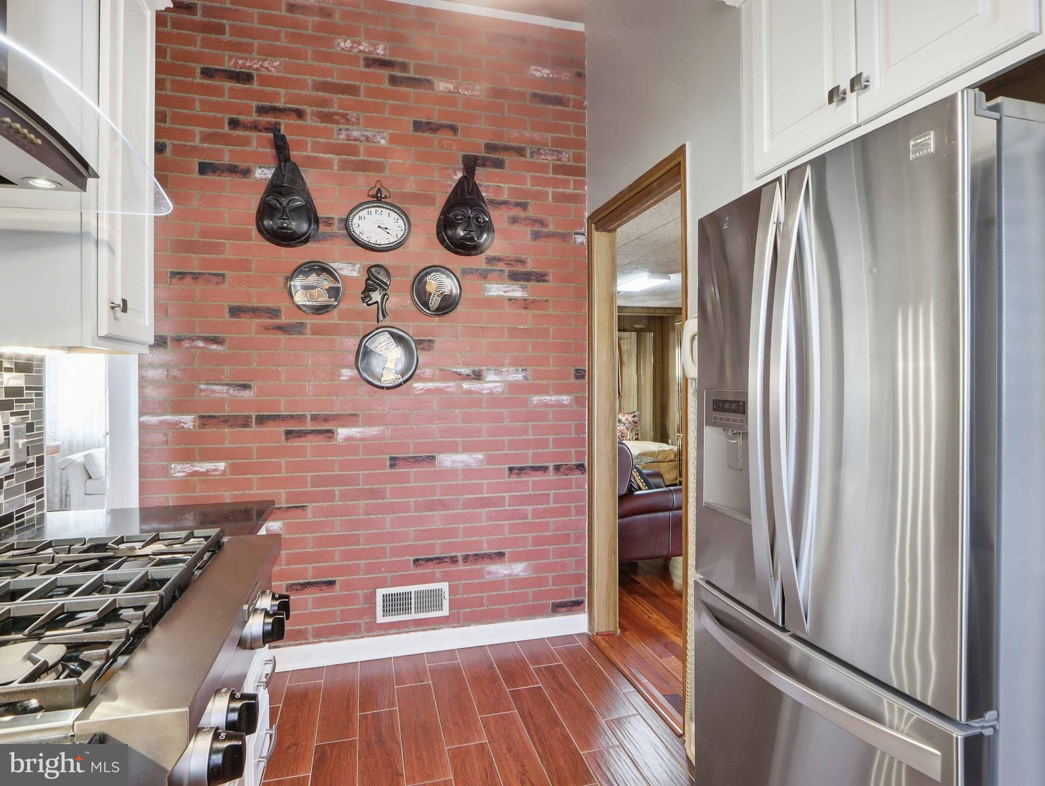 6715 Alter Street Baltimore, MD 21207 - Photo 18 of 47 Gorgeous updated kitchen