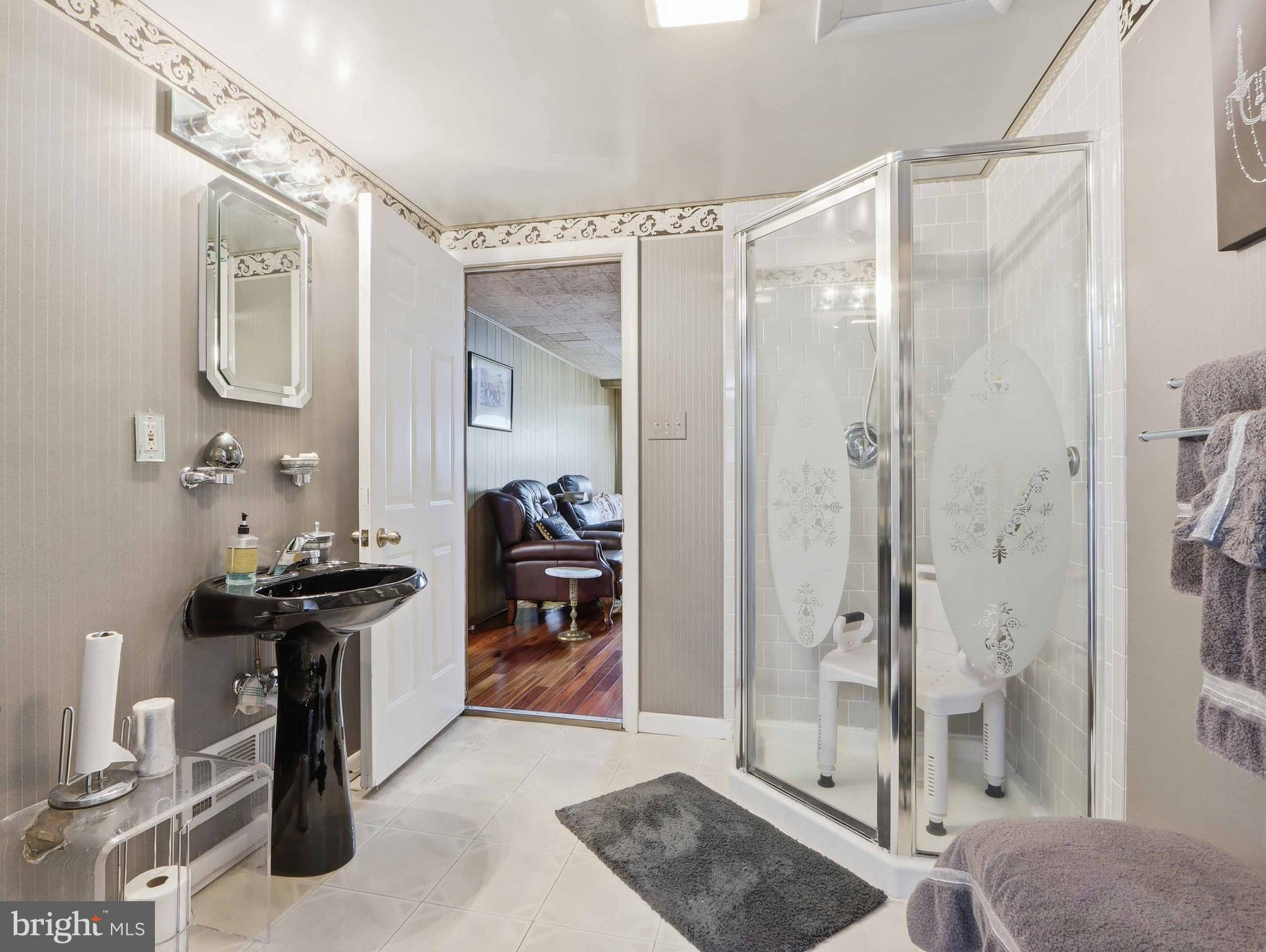 6715 Alter Street Baltimore, MD 21207 - Photo 22 of 47 Updated full bathroom