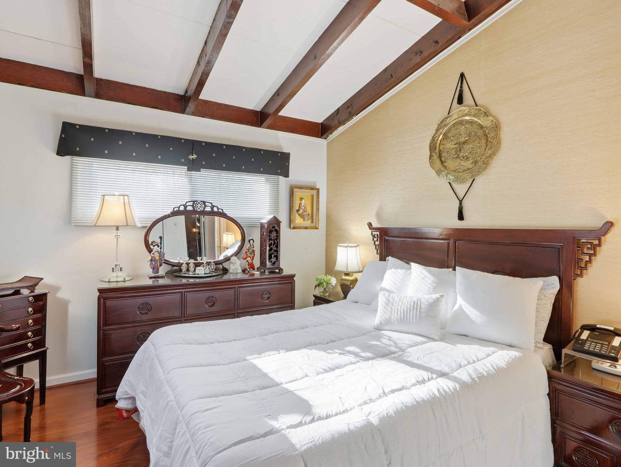 6715 Alter Street Baltimore, MD 21207 - Photo 32 of 47 Light filled Primary