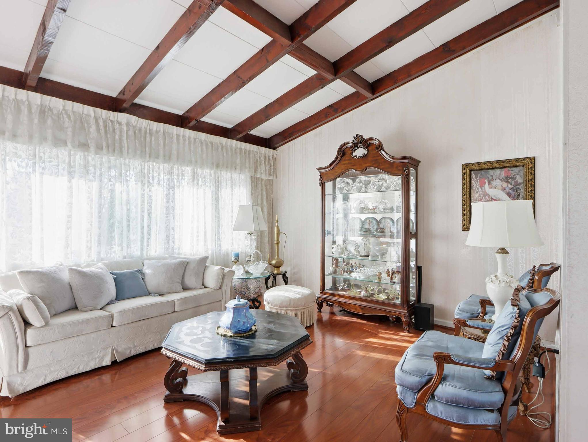 6715 Alter Street Baltimore, MD 21207 - Photo 5 of 47 Soaring ceilings make for a dramatic entrance