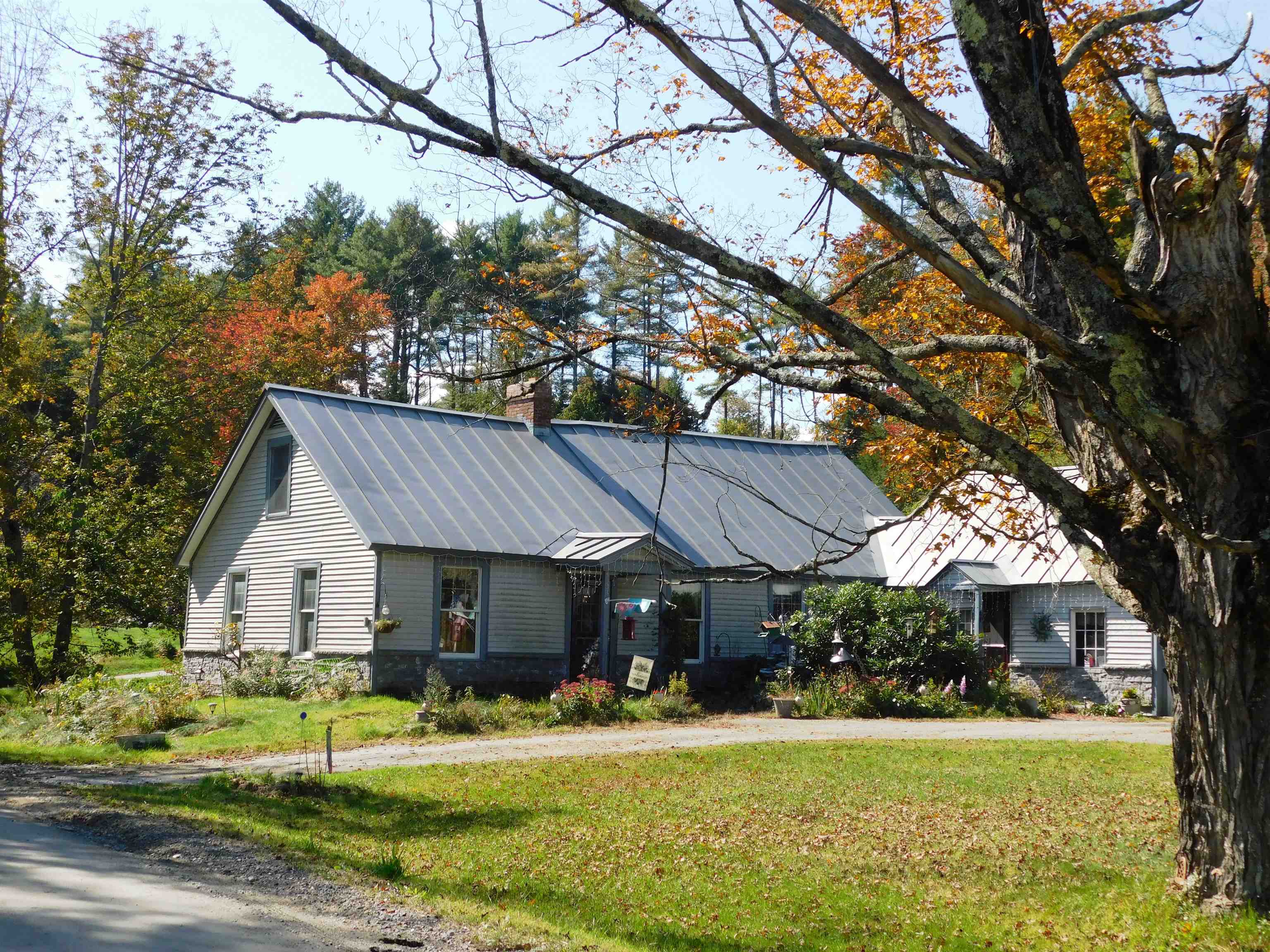 587 Spencer Hollow Road Springfield, VT 05156 - Photo 1 of 35