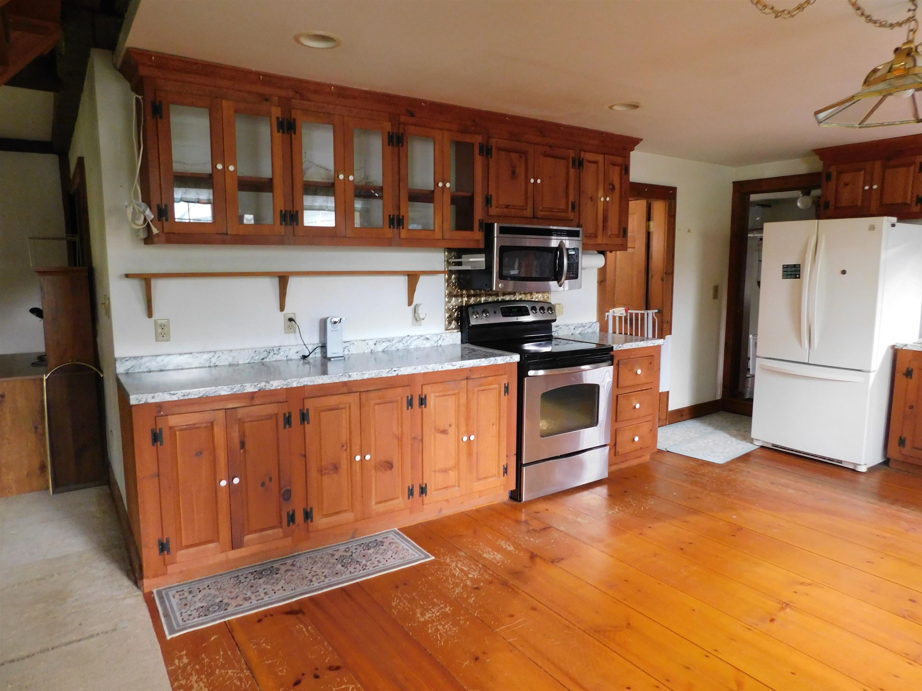 587 Spencer Hollow Road Springfield, VT 05156 - Photo 5 of 35