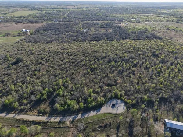 $245,000 | 14 Spanish Oaks Boulevard, Lockhart, TX 78644