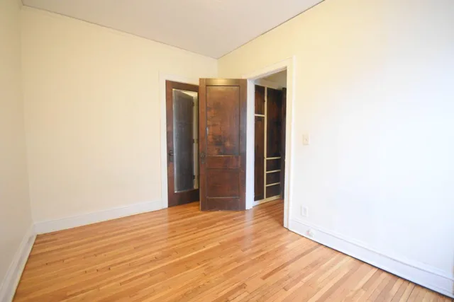 $950 | 1910 1st Avenue South, Unit 6, Minneapolis, MN 55403