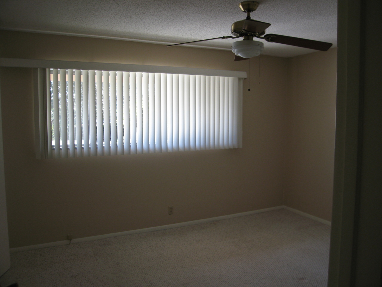 5788 Encina Road, Unit 2 Goleta, CA 93117 - Photo 6 of 10 Bedroom