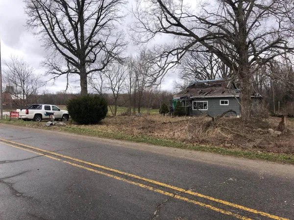 $32,900 | 10220 Woodbridge Road, Camden, MI 49232