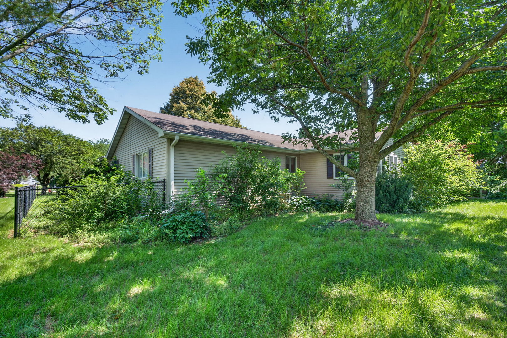 102 Roma Court Toluca, IL 61369 - Photo 38 of 44