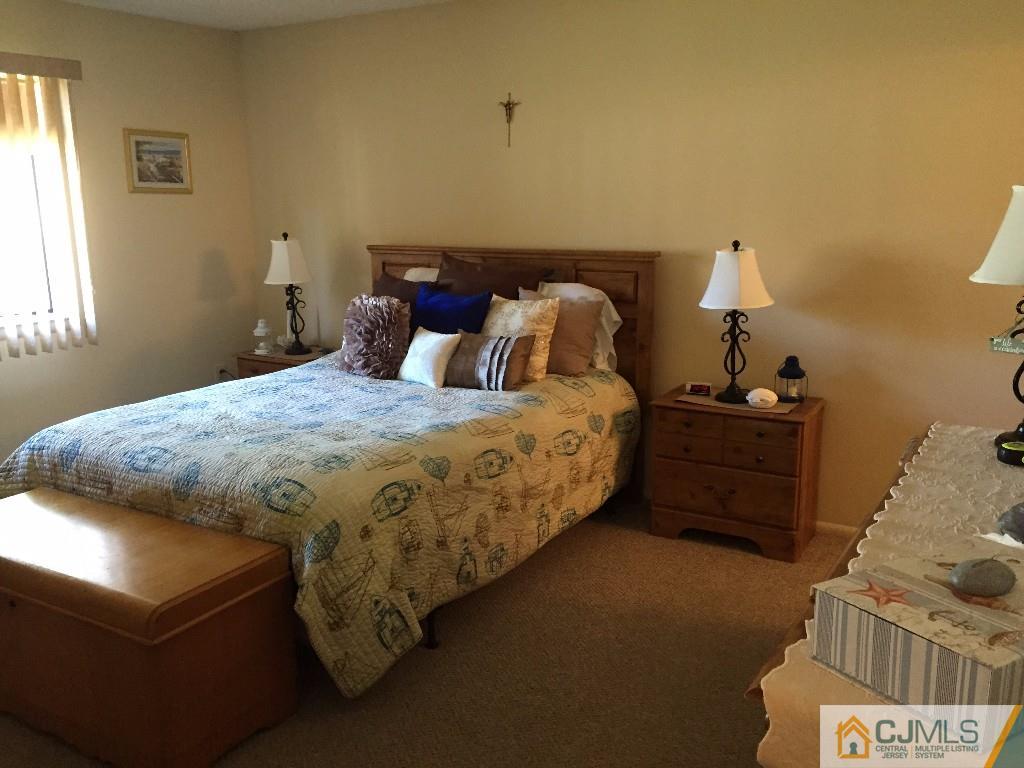 816 B Deal Road Monroe Township, NJ 08831 - Photo 12 of 13 Gallery Image 12