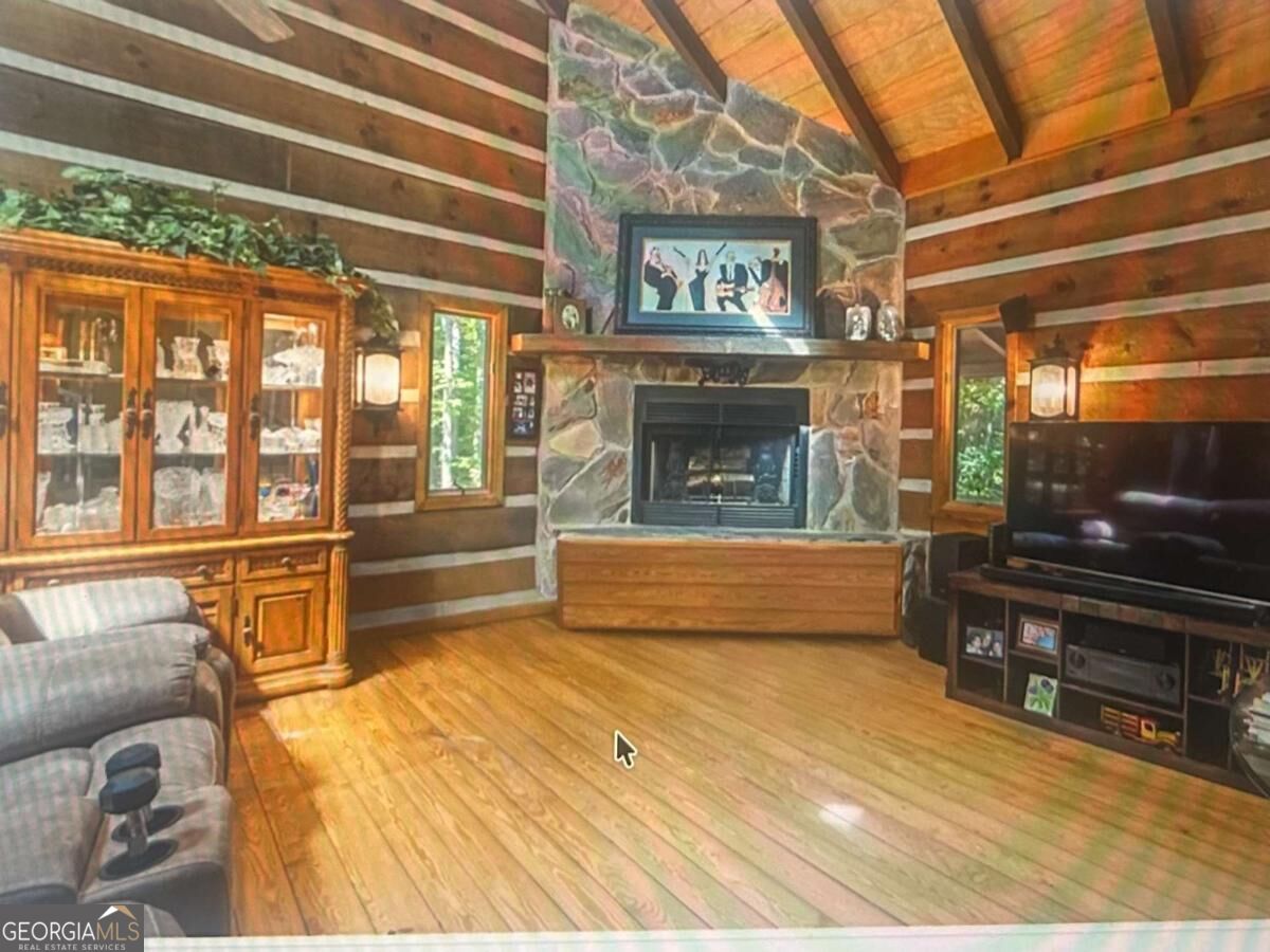 136 Honeysuckle Way, Unit 20 Blue Ridge, GA 30513 - Photo 9 of 22 Gallery Image 9