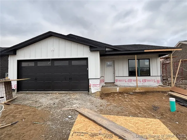 $309,900 | 5153 Woodstone Circle, New Albany, IN 47150