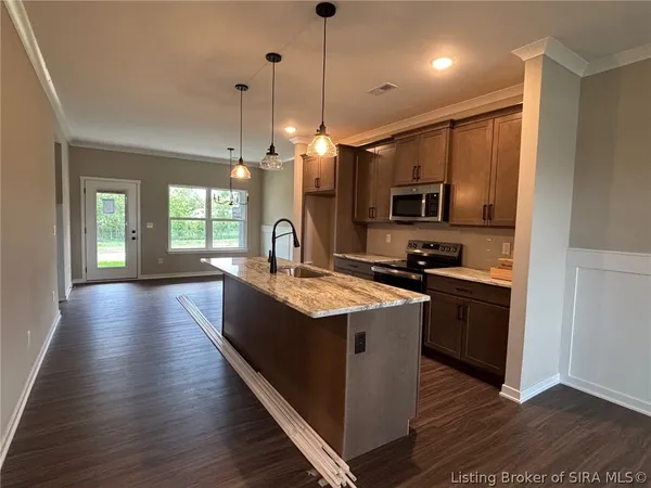 $309,900 | 5153 Woodstone Circle, Unit 135, New Albany, IN 47150