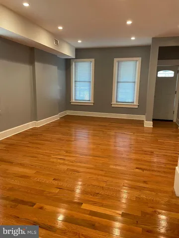 a view of empty room with window
