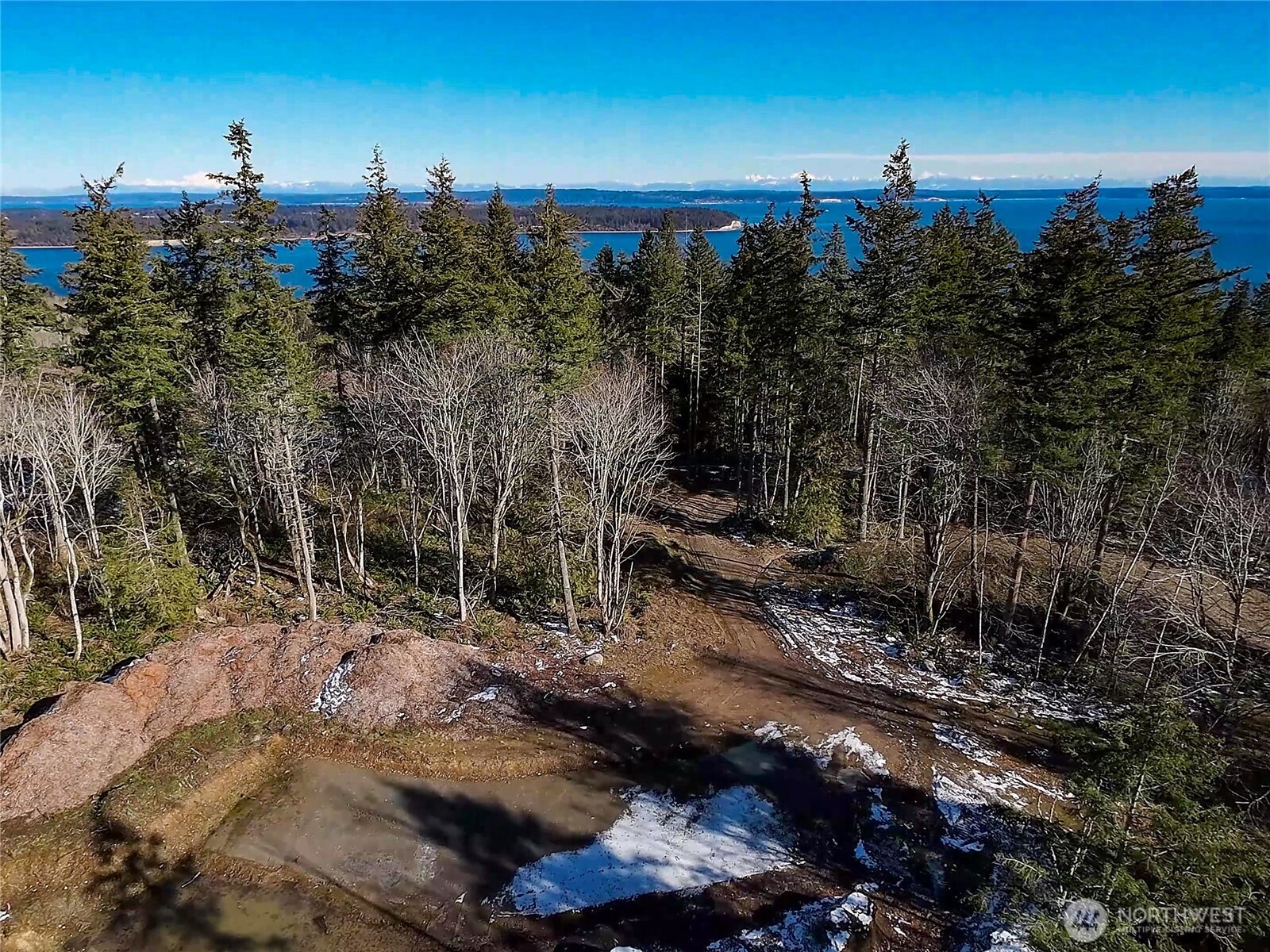 2998 Oak Bay Road Port Hadlock, WA 98339 - Photo 20 of 28 a view of a city with lots of trees
