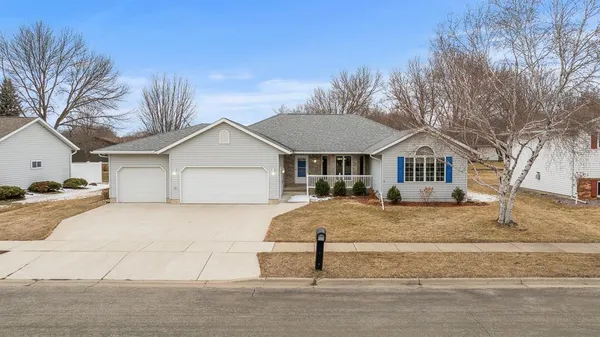 $425,000 | 610 Deschepper Street, Marshall, MN 56258