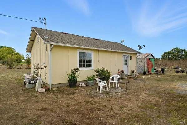 $1,249,000 | 3960 Llano Road, Santa Rosa, CA 95407