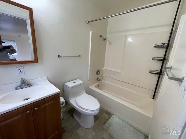 $1,399,000 | 3960 Llano Road, Santa Rosa, CA 95407