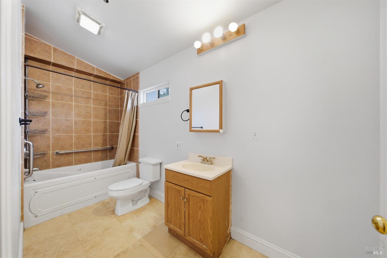 3960 Llano Road Santa Rosa, CA 95407 - Photo 8 of 52